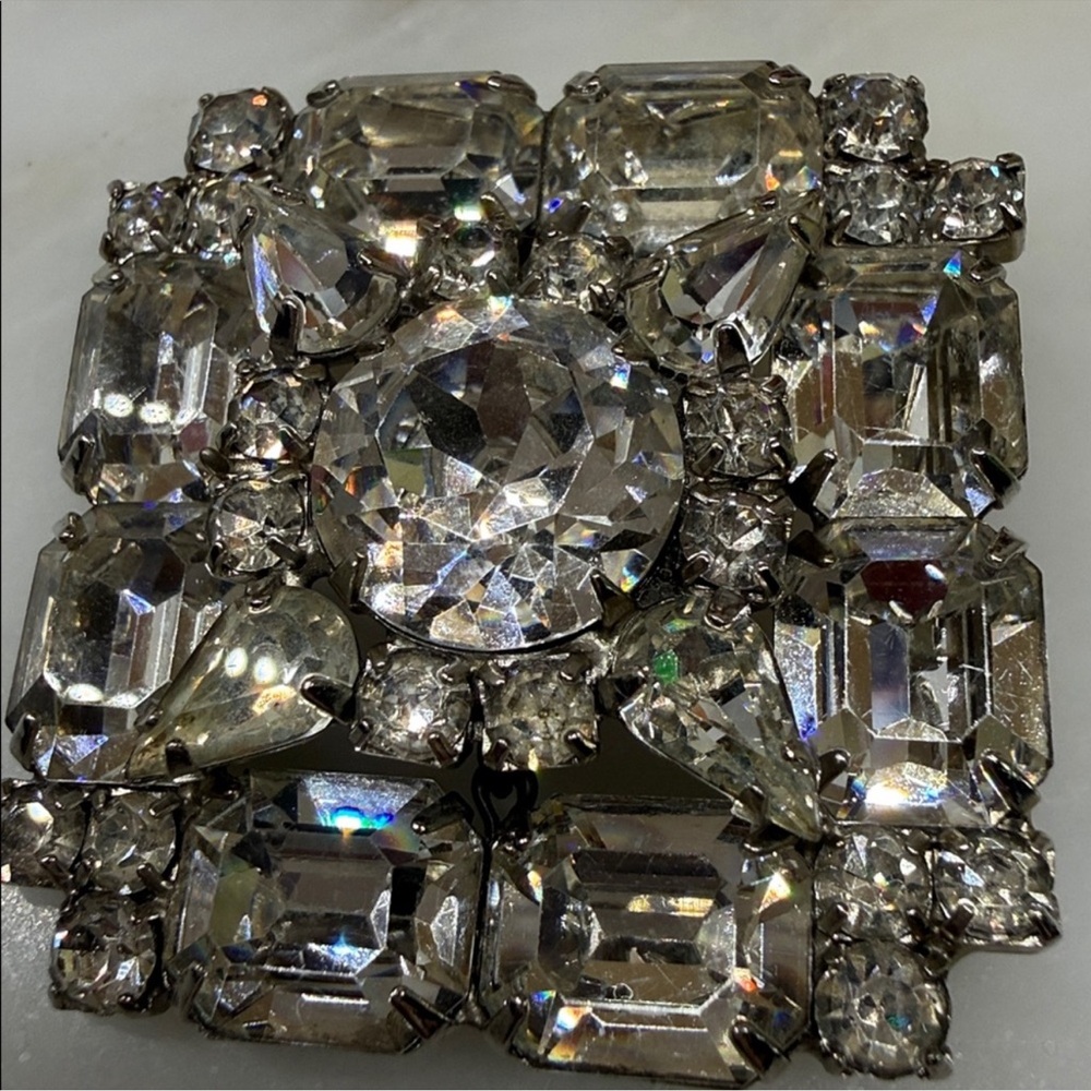 Albert Weiss Silver Crystal Brooch - Picture 4 of 6